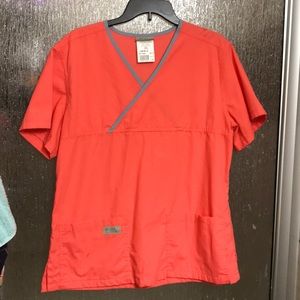 Urbane coral scrub top
